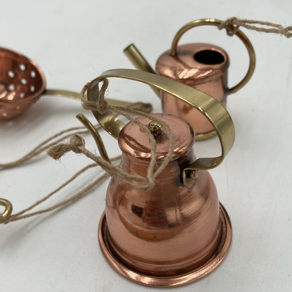 Miniature Copper Cookware Ornaments - Picture 3 of 7